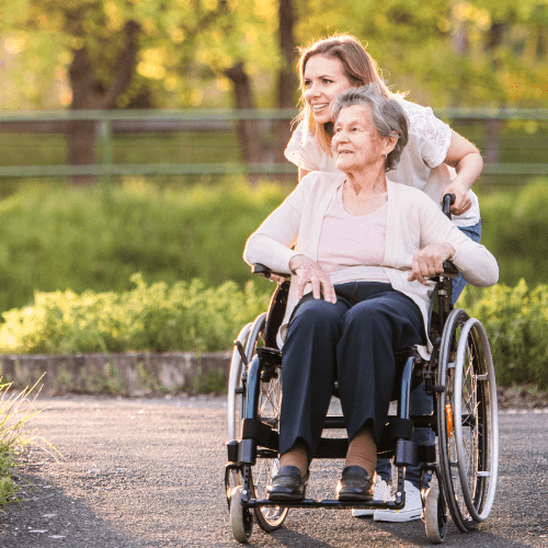 Summer Serenity: A caregiver’s Guide to Navigating the Season with Seniors